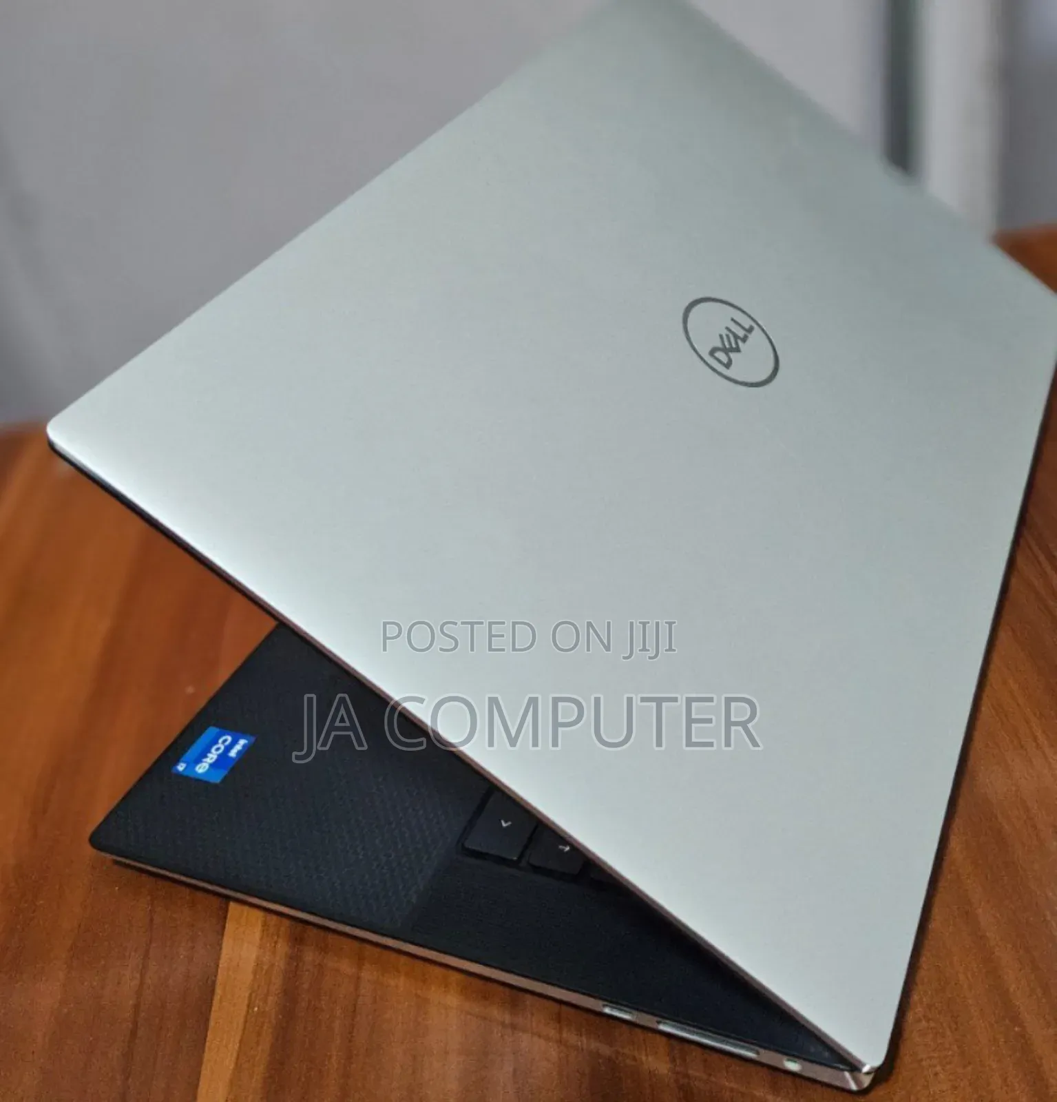 New Laptop Dell XPS 15 16GB Intel Core I7 SSD 512GB