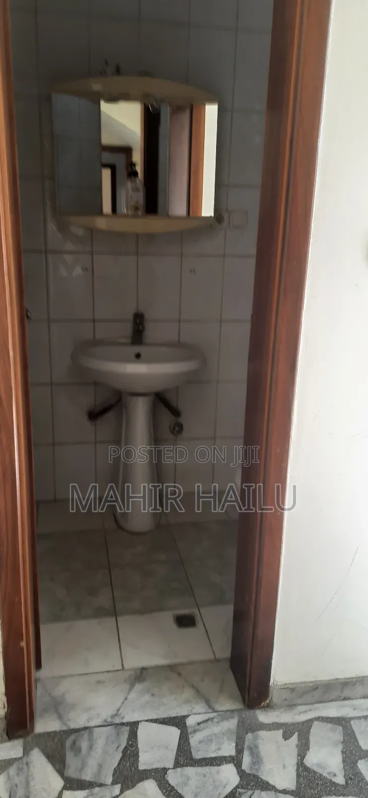 7bdrm House in Real, Bole for rent