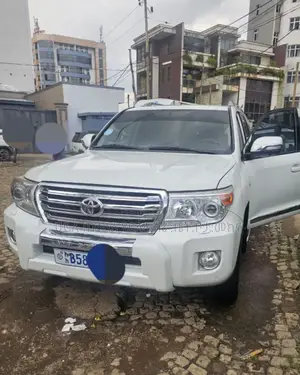 Photo - Toyota Land Cruiser 2008 Silver