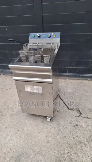 Photo - Standing Fryer / መጥበሻ