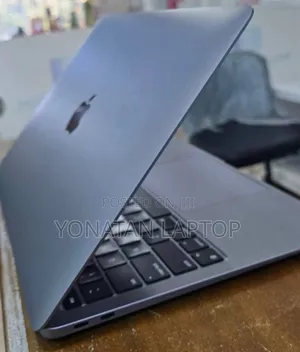 New Laptop Apple MacBook Air 2020 M1 8GB Intel Core I7 SSD 256GB