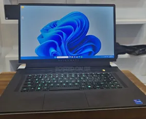 New Laptop Alienware M17x R2 32GB Intel Core I7 SSD 1T