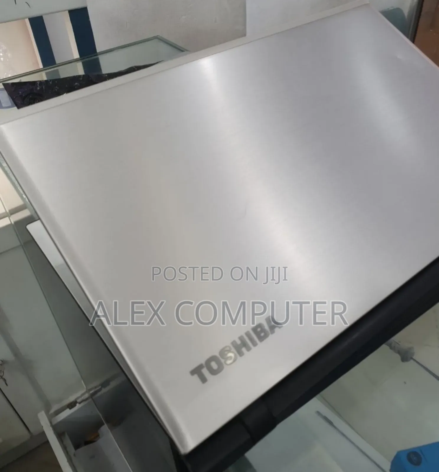 New Laptop Toshiba Portege Z30 8GB Intel Core I7 HDD 1T