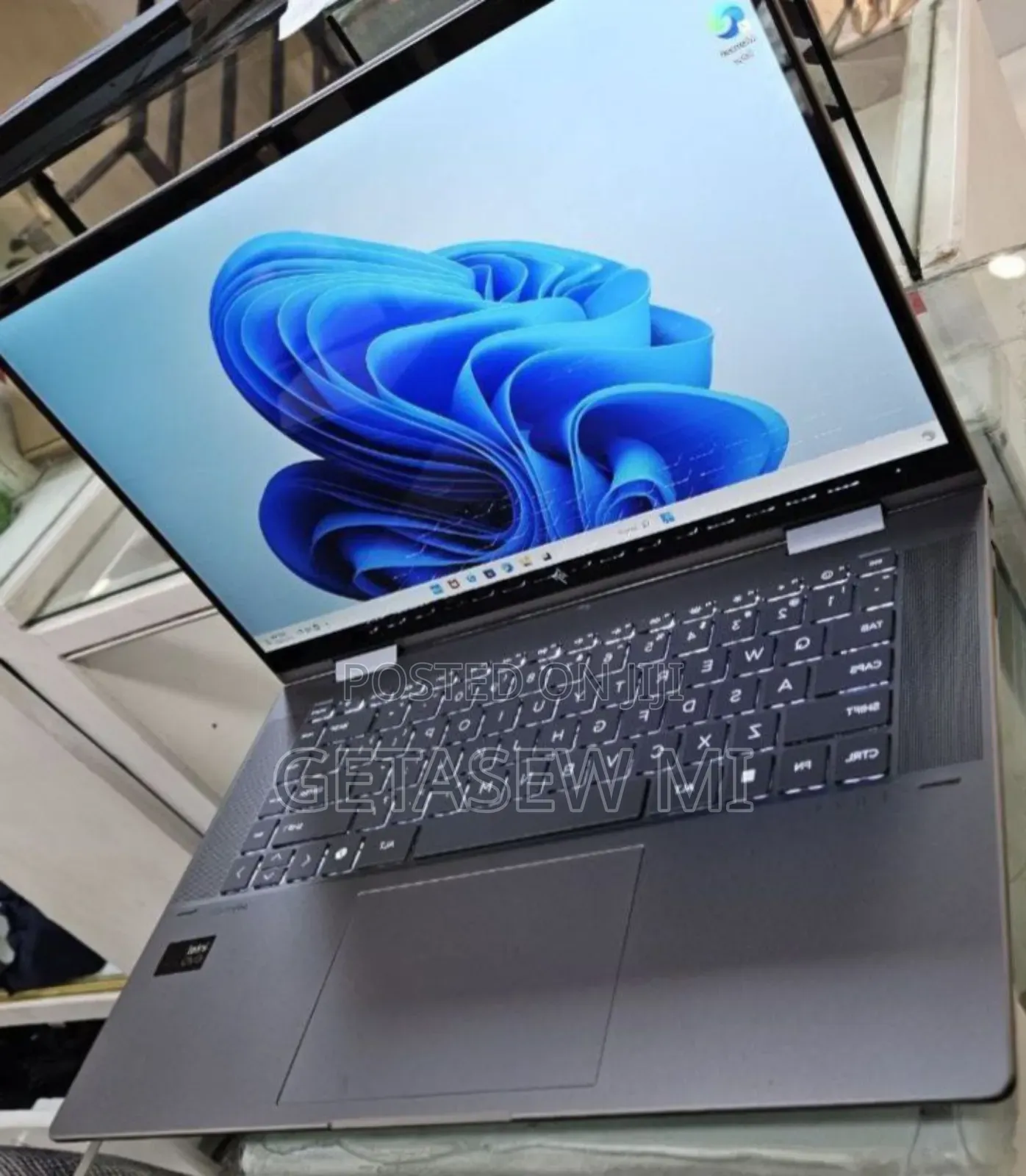 New Laptop HP Envy X360 32GB Intel Core Ultra 7 SSD 1T