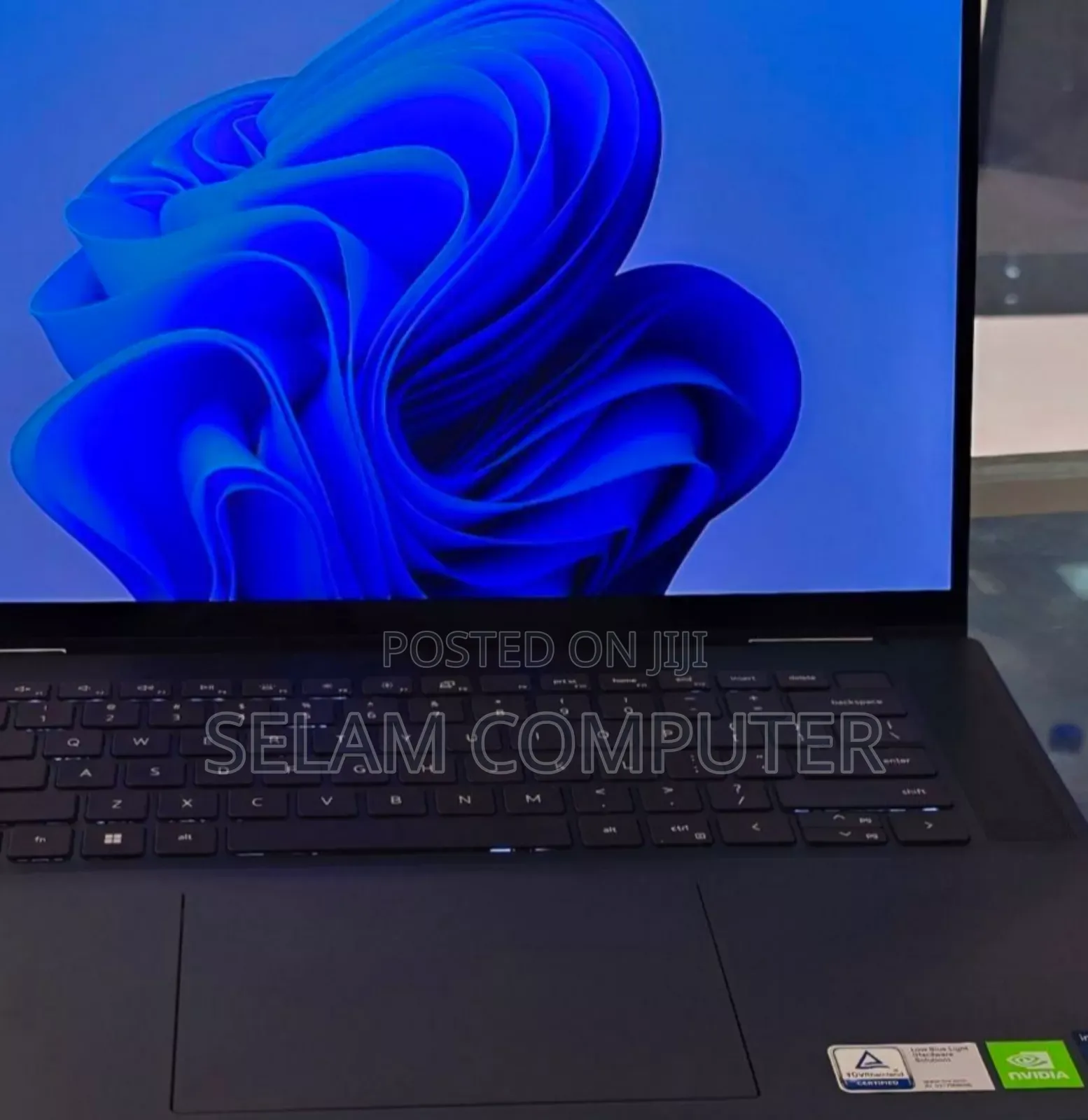 New Laptop Dell Inspiron 15 16GB Intel Core I7 SSD 1T