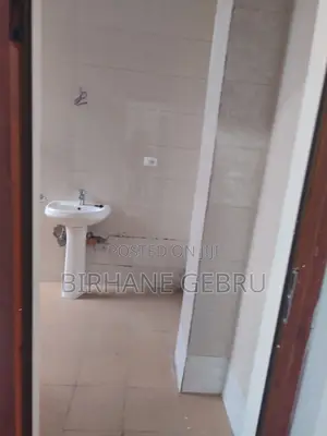 1bdrm Apartment in Apartiment, Yeka for rent
