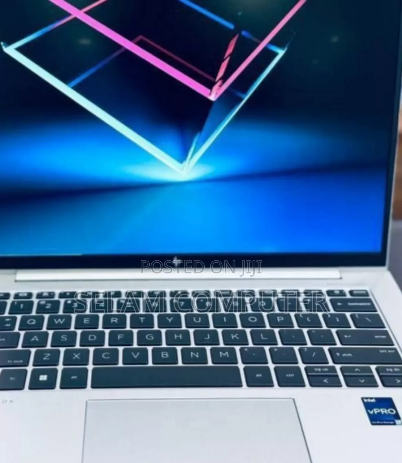 New Laptop HP EliteBook 840 10 16GB Intel Core I7 SSD 512GB