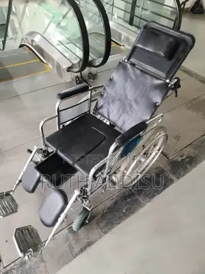 የሚተኛ ባለ ፖፖ Wheelchair躲入wheelchair元旦wheelchair卌有wheelchair