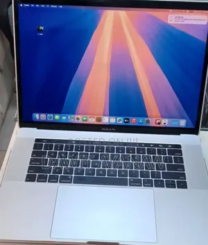 Photo - New Laptop Apple MacBook Pro 2019 16GB Intel Core I9 SSD 1T