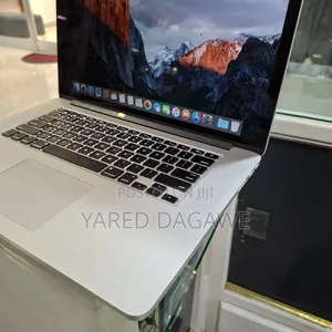 Photo - New Laptop Apple MacBook 2017 16GB Intel Core I7 SSD 256GB