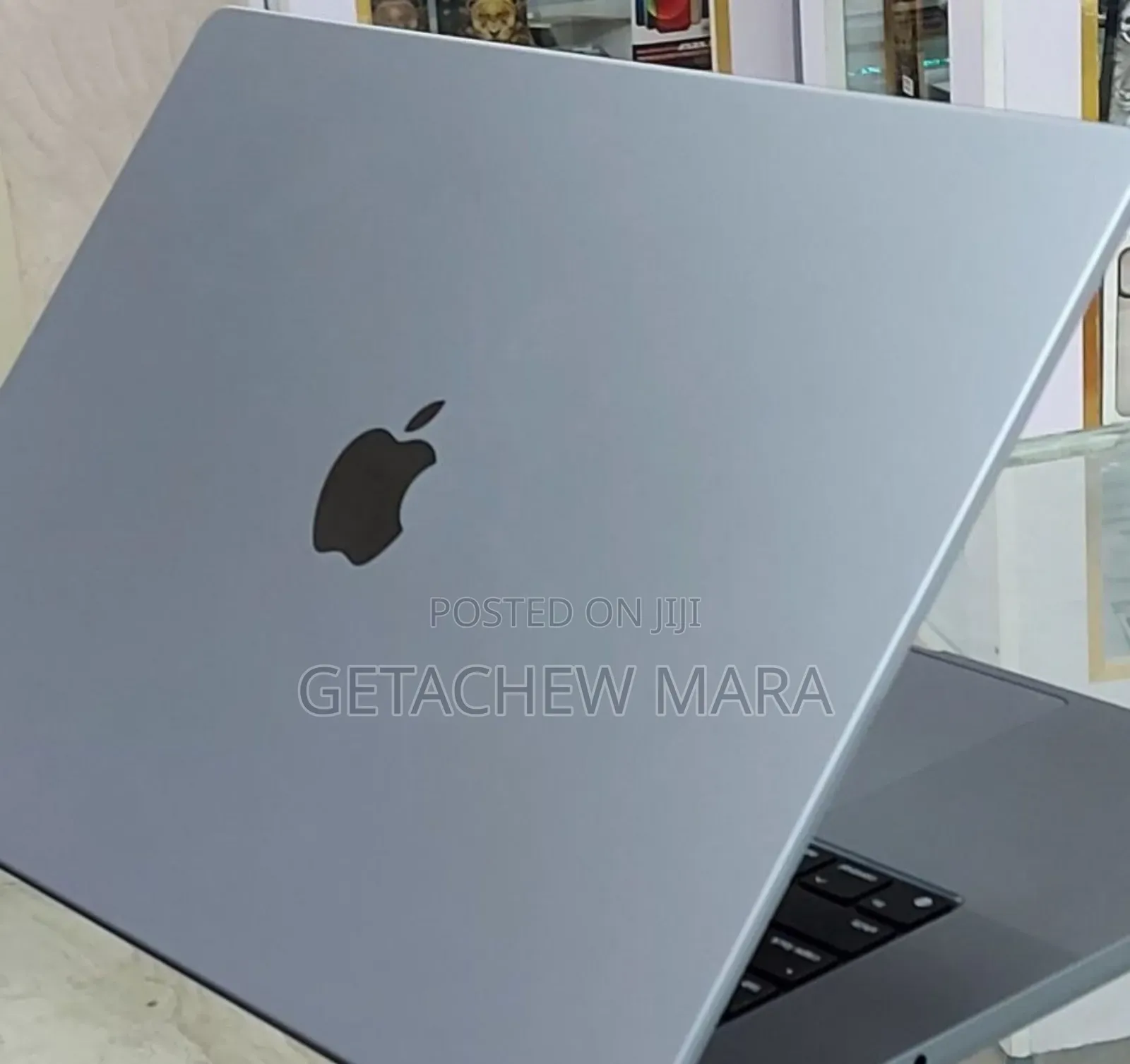 New Laptop Apple MacBook Pro M1 16GB Intel Core I5 SSD 1T
