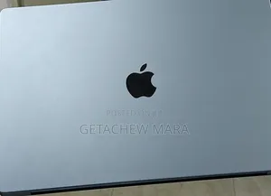 New Laptop Apple MacBook Pro M1 16GB Intel Core I5 SSD 1T