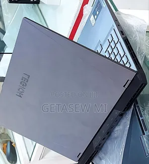 New Laptop Lenovo Legion 5 16GB AMD Ryzen 7 SSD 512GB