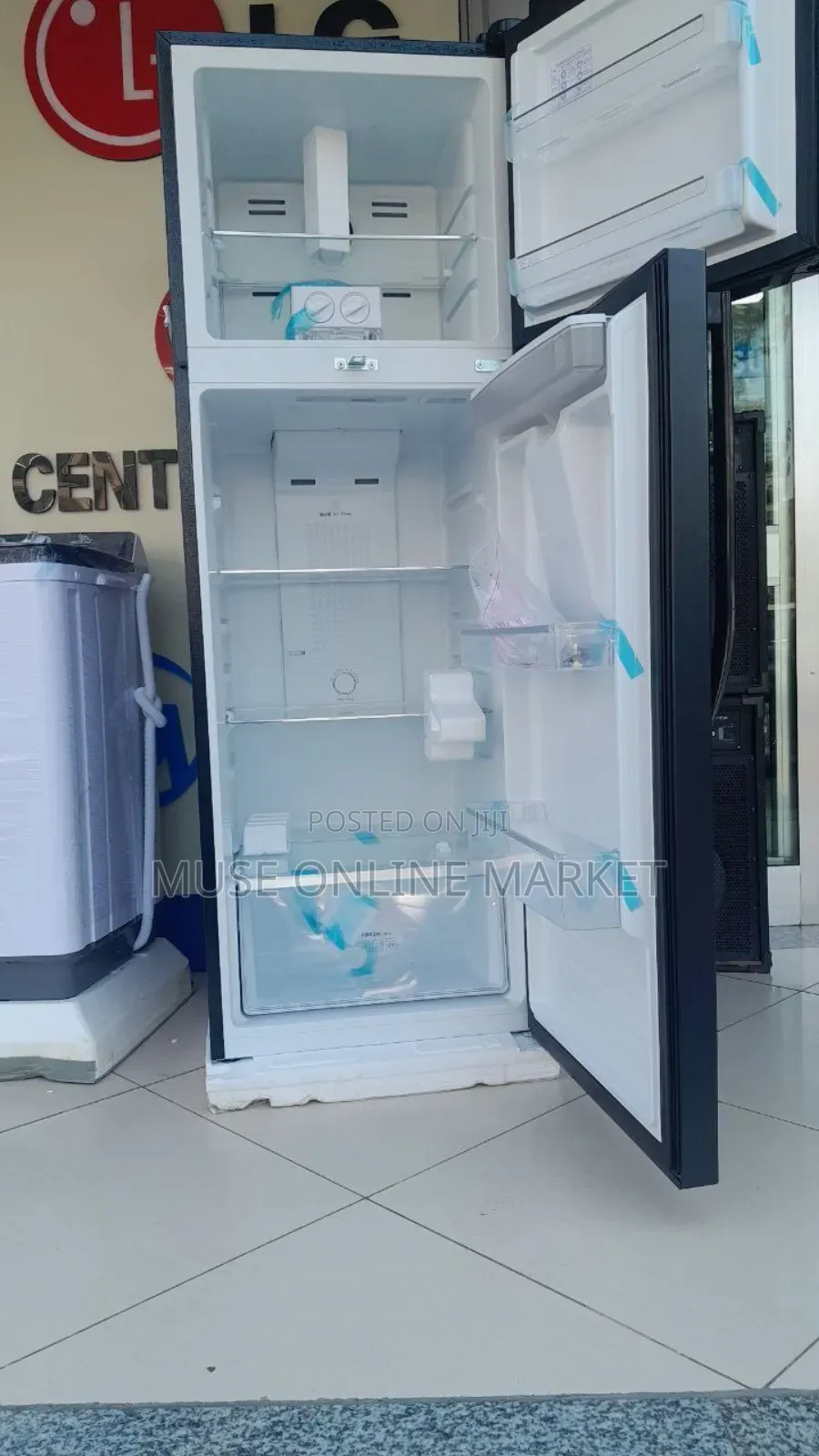 Centerpoint 450 Fun System Refrigerator