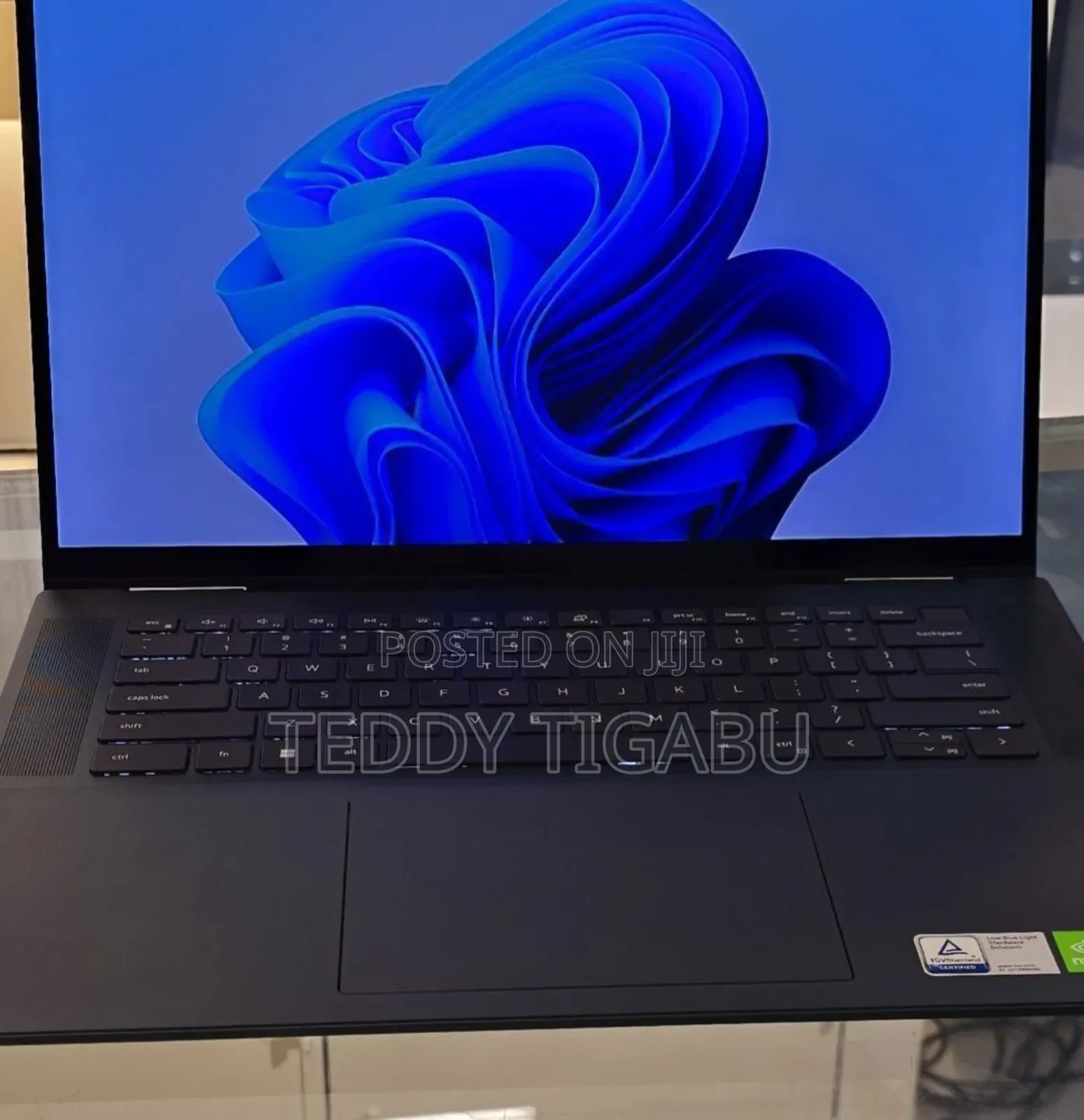 New Laptop Dell Inspiron 15 16GB Intel Core I7 SSD 1T