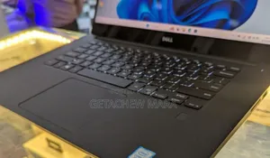 New Laptop Dell XPS 15 8GB Intel Core I5 SSD 256GB