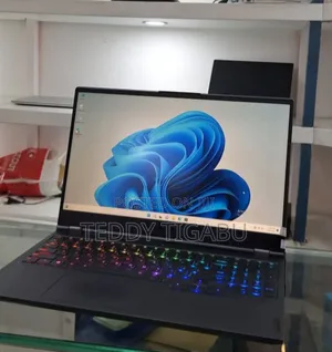 New Laptop Lenovo Legion 5 8GB Intel Core I7 SSD 1T