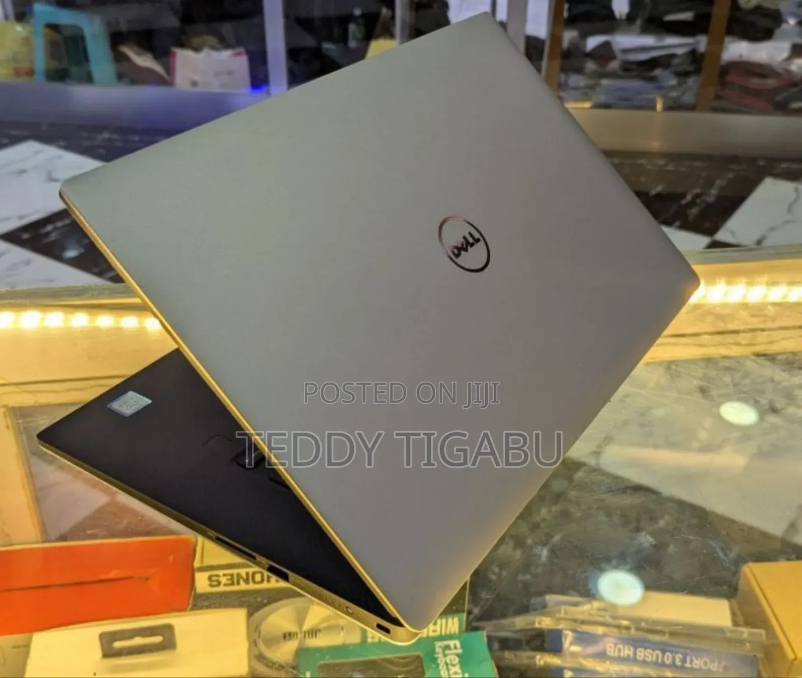 New Laptop Dell XPS 15 8GB Intel Core I5 SSD 256GB