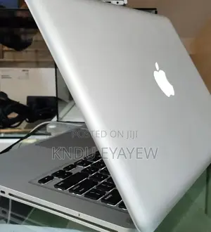 Photo - New Laptop Apple MacBook 2012 4GB Intel Core I5 HDD 500GB