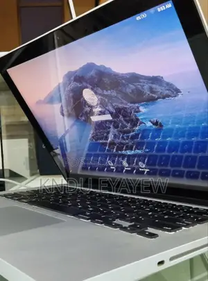 New Laptop Apple MacBook 2012 4GB Intel Core I5 HDD 500GB