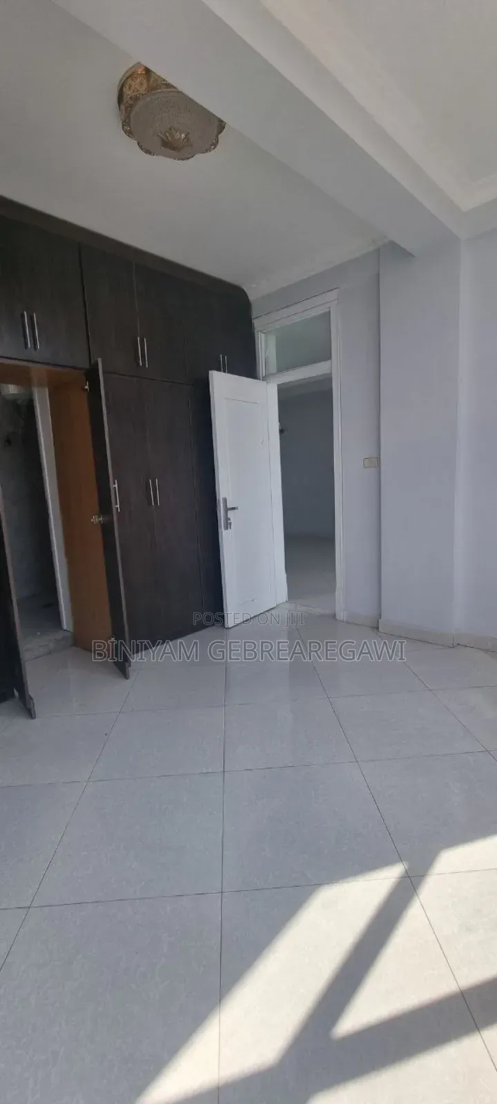3bdrm Apartment in Apartment, Yeka for rent