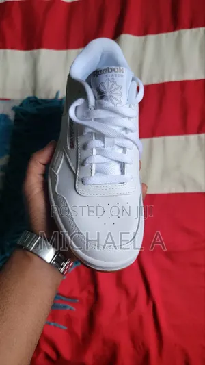 Photo - Reebok Shoes (Unisex)