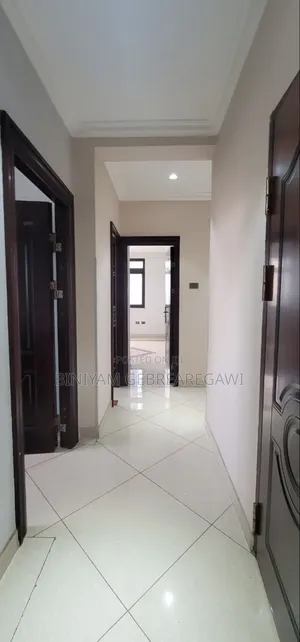 3bdrm Apartment in Apartment, Yeka for rent