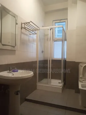 3bdrm Apartment in Apartment, Yeka for rent