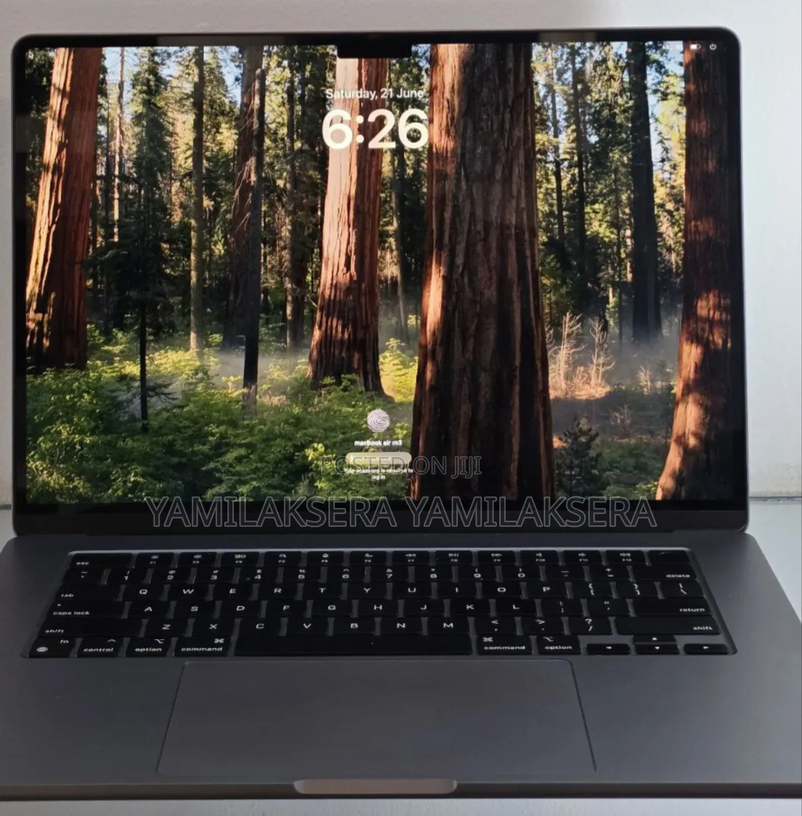 New Laptop Apple MacBook Air 2024 M3 13-Inch 8GB Apple M3 SSD 256GB