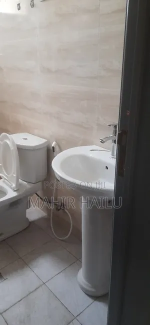 1bdrm Apartment in Real, Bole for rent