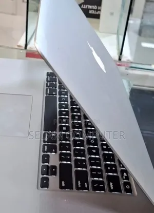 Photo - New Laptop Apple MacBook Pro 2015 16GB Intel Core I7 SSD 256GB