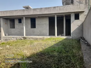 2bdrm Farm House in Oromia-Finfinne for sale