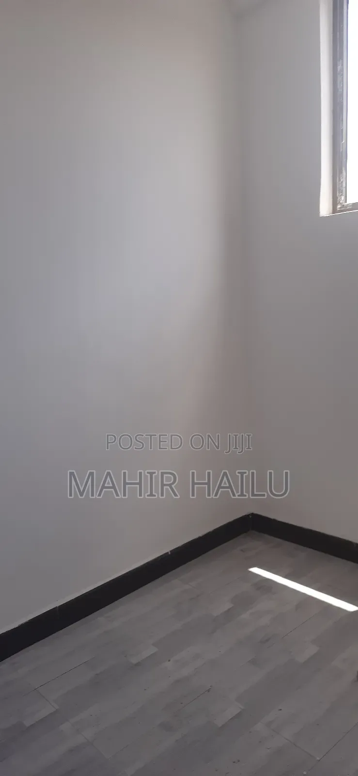 2bdrm Apartment in Real, Bole for rent