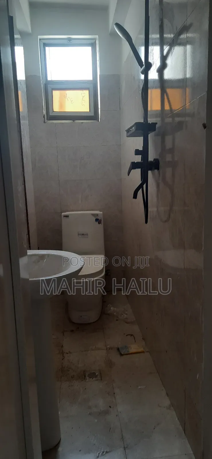 2bdrm Apartment in Real, Bole for rent