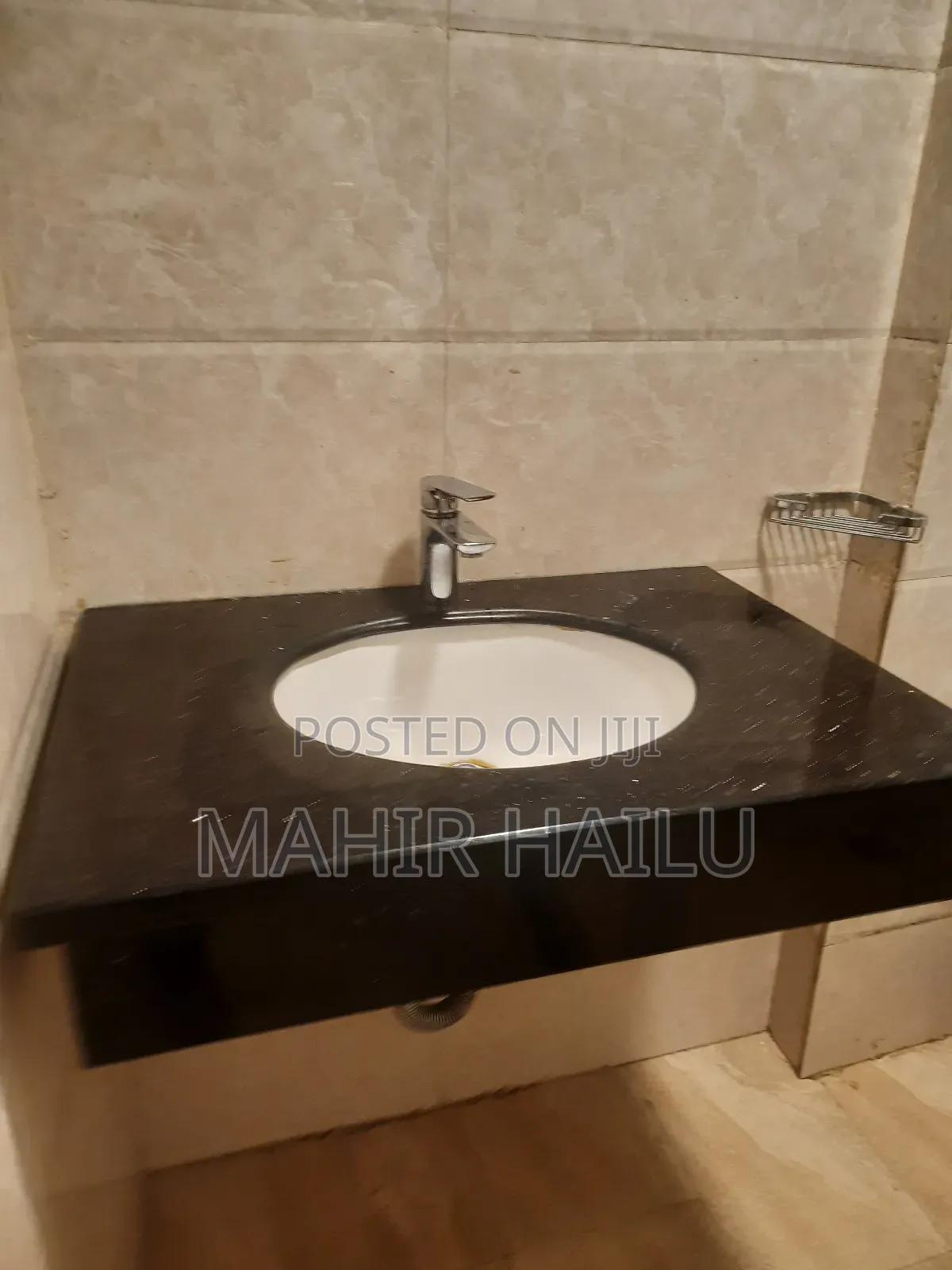 1bdrm Apartment in Real, Bole for rent