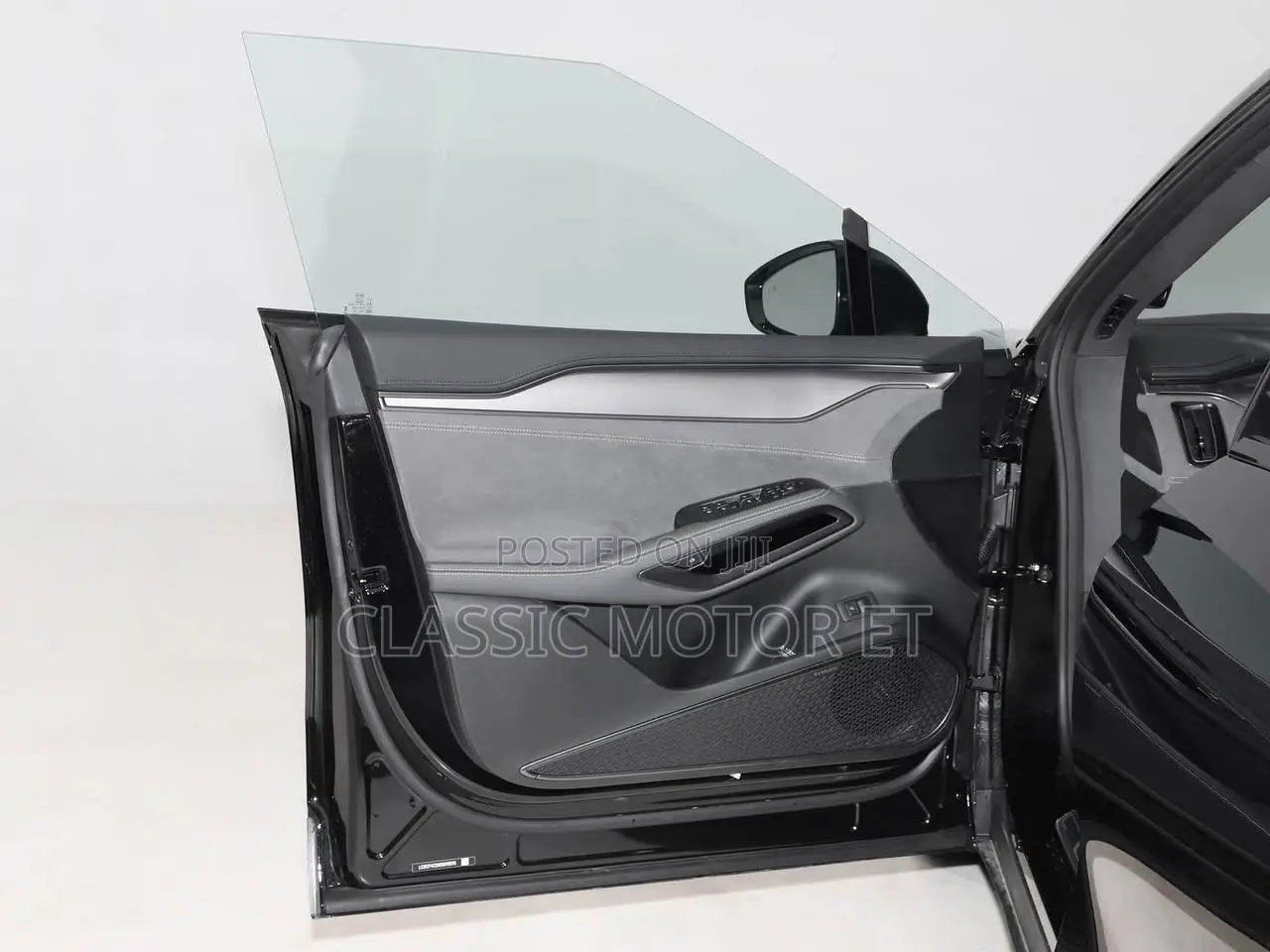 New BYD Song L DM-i 2025 Gray