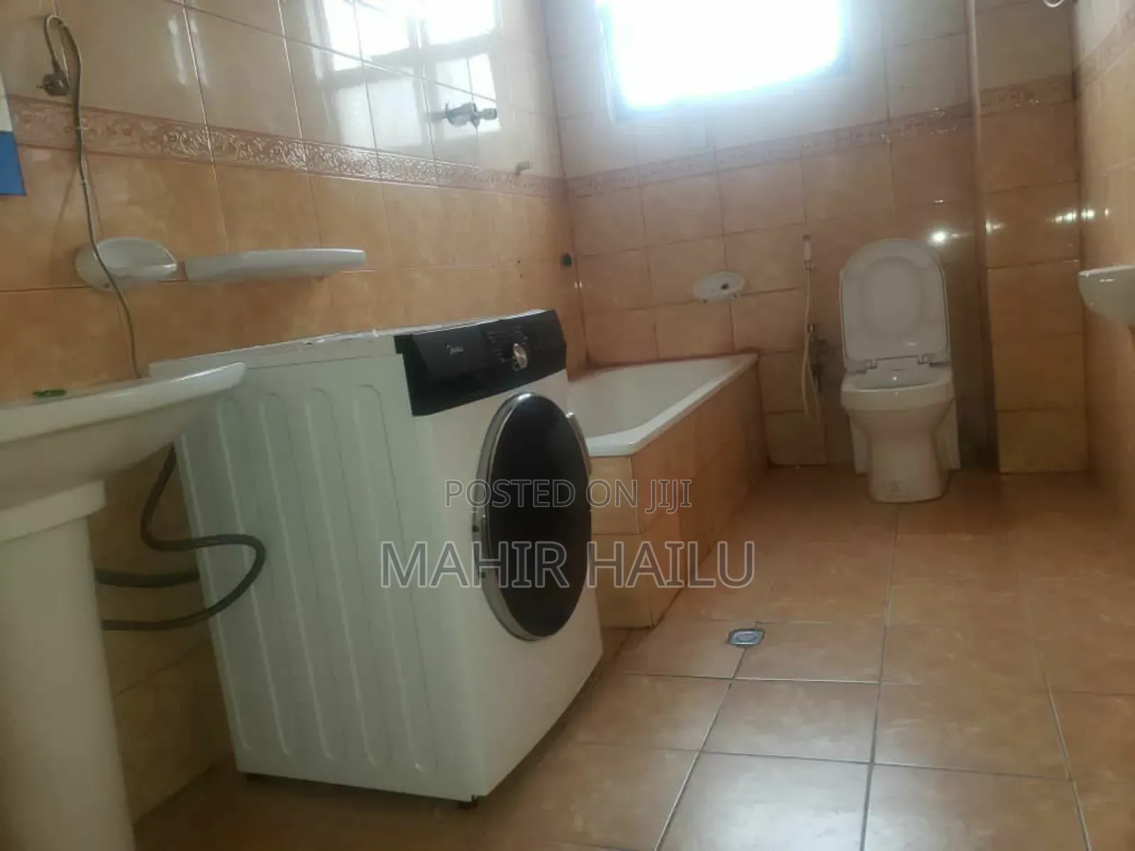 Furnished 2bdrm Apartment in Real, Bole for rent