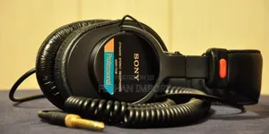Photo - Sony Mdr7506 Professional Large Diaphragm Headphone