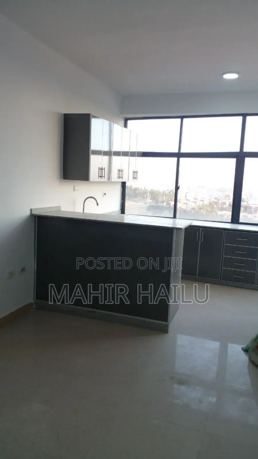 2bdrm Apartment in ኖህ ሪል እስቴት, Bole for sale