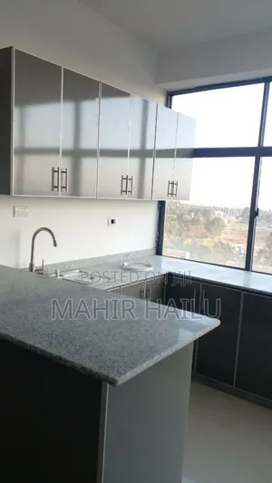 2bdrm Apartment in ኖህ ሪል እስቴት, Bole for sale