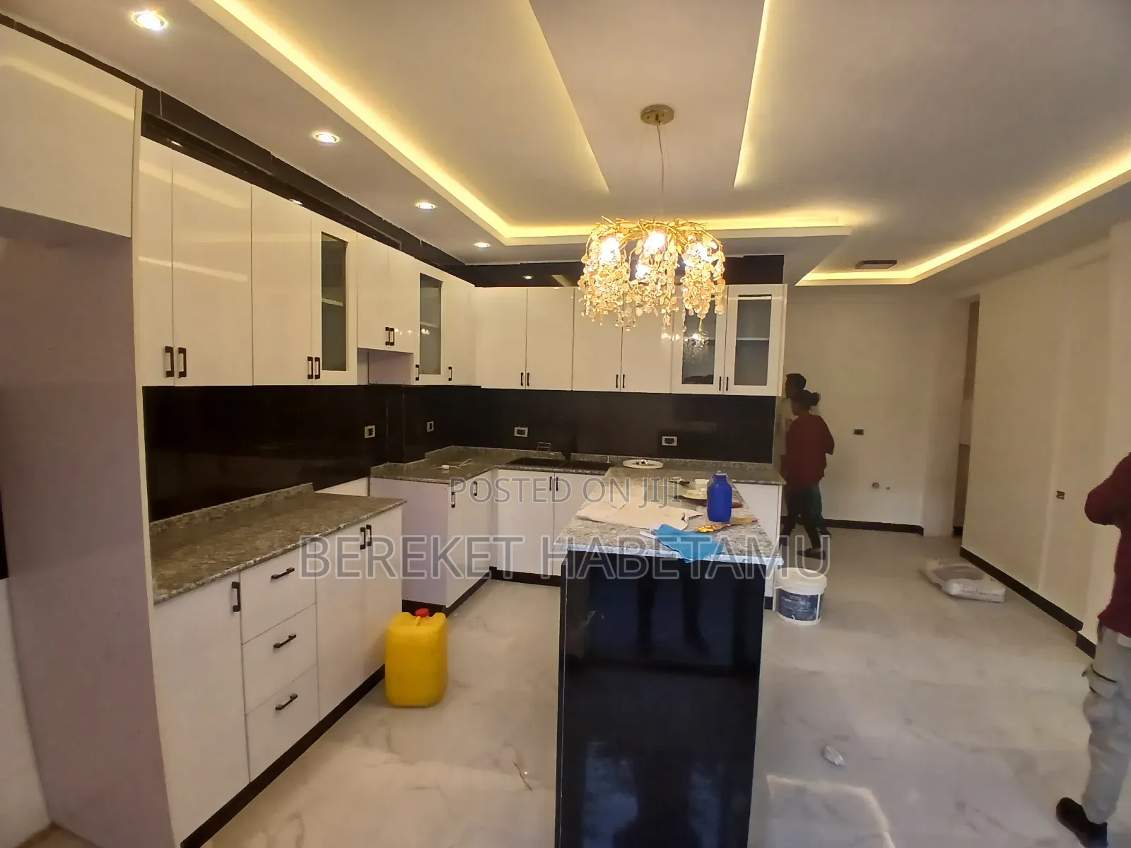 Furnished 6bdrm House in አዲስ አበባ, Nifas Silk-Lafto for sale