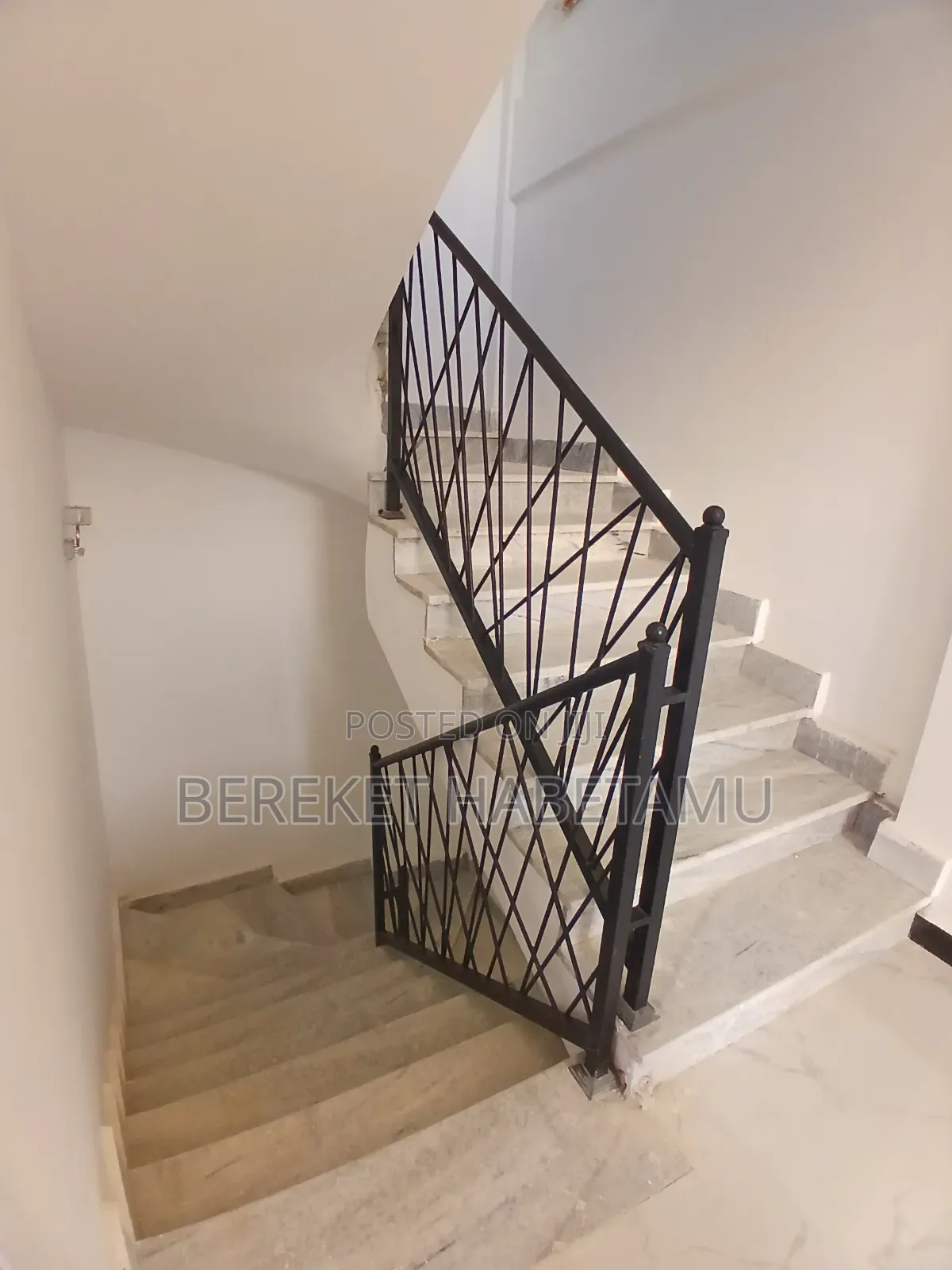 Furnished 6bdrm House in አዲስ አበባ, Nifas Silk-Lafto for sale