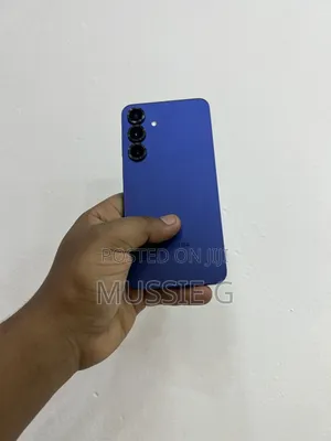 Photo - New Samsung Galaxy S25+ 256 GB Blue