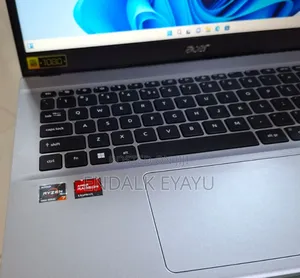 Photo - New Laptop Acer Aspire 3 16GB AMD Ryzen 7 SSD 512GB