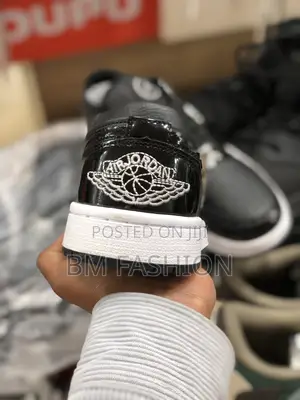 Air Jordan Black Shine Low