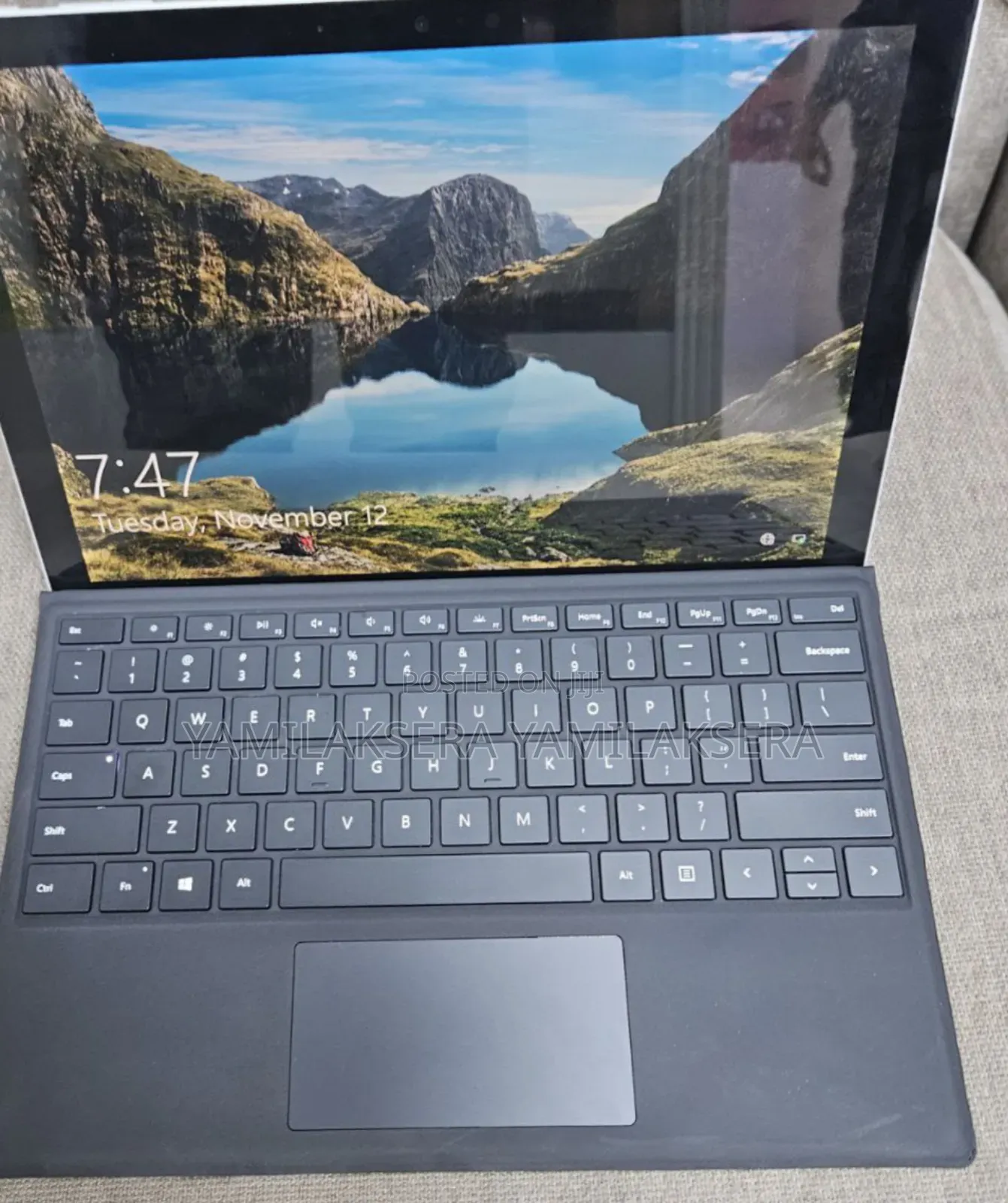 New Laptop Microsoft Surface Pro 7 8GB Intel Core I5 SSD 128GB