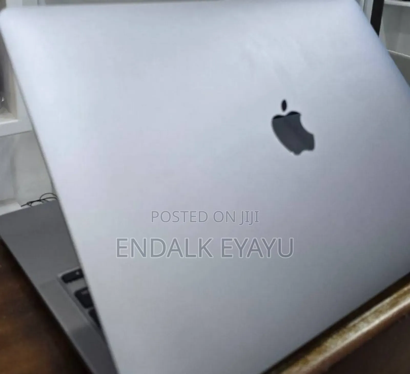 New Laptop 8GB Intel Core I7 SSD 256GB