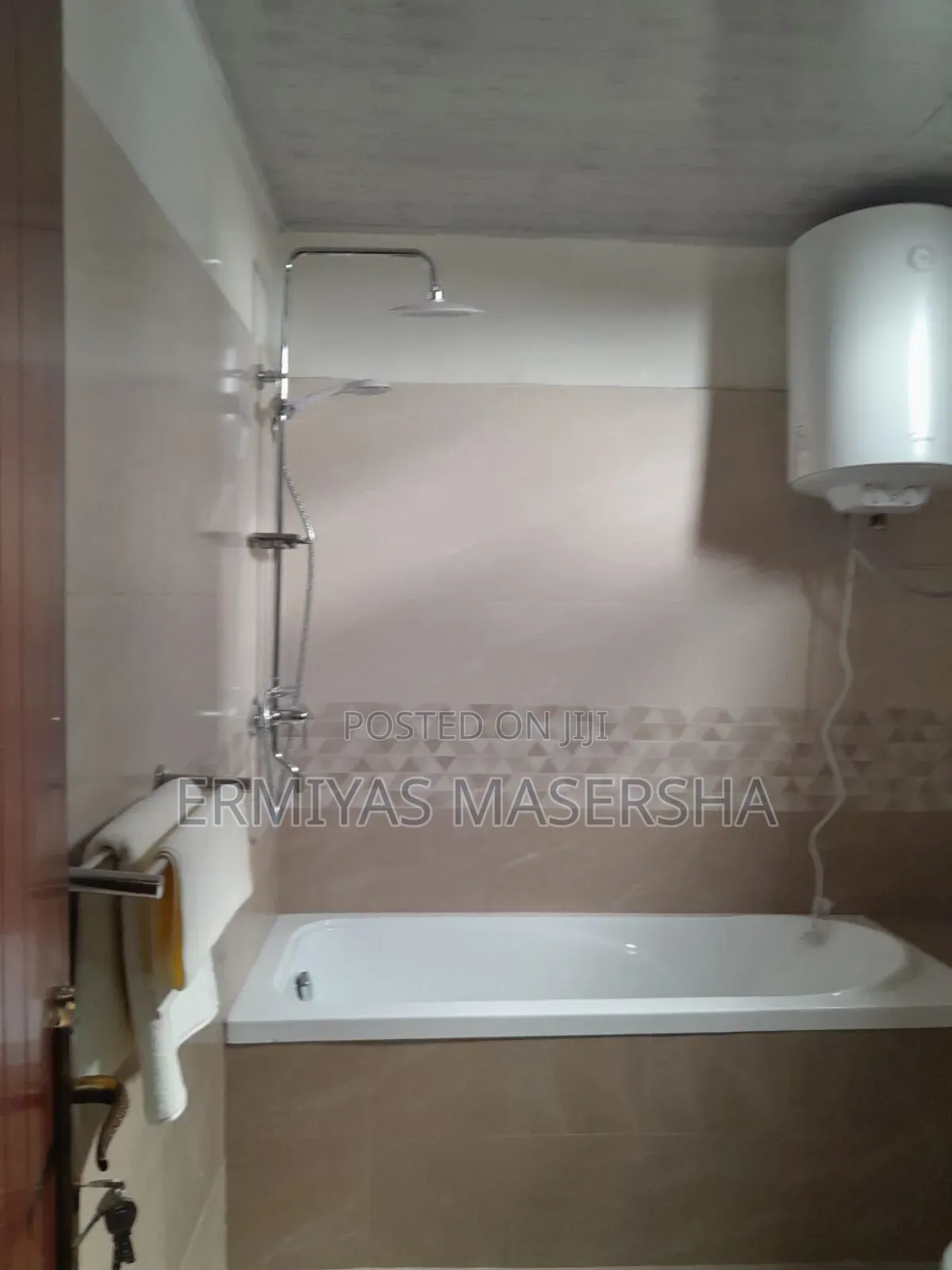 Furnished 3bdrm Apartment in Yeka for sale
