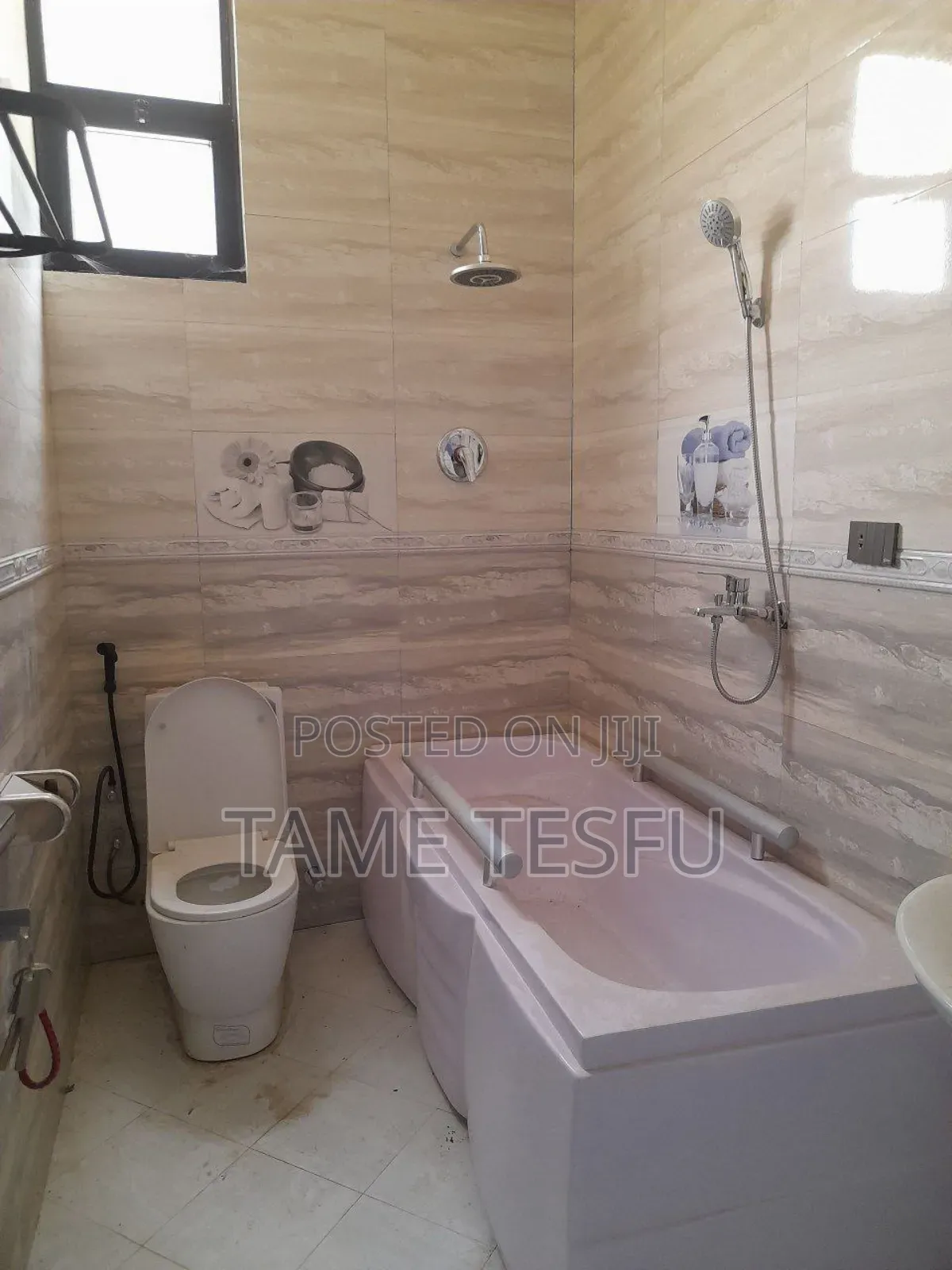 Furnished 3bdrm Villa in Tafoo 7Mill ባንክ ያለበት, Oromia-Finfinne for sale