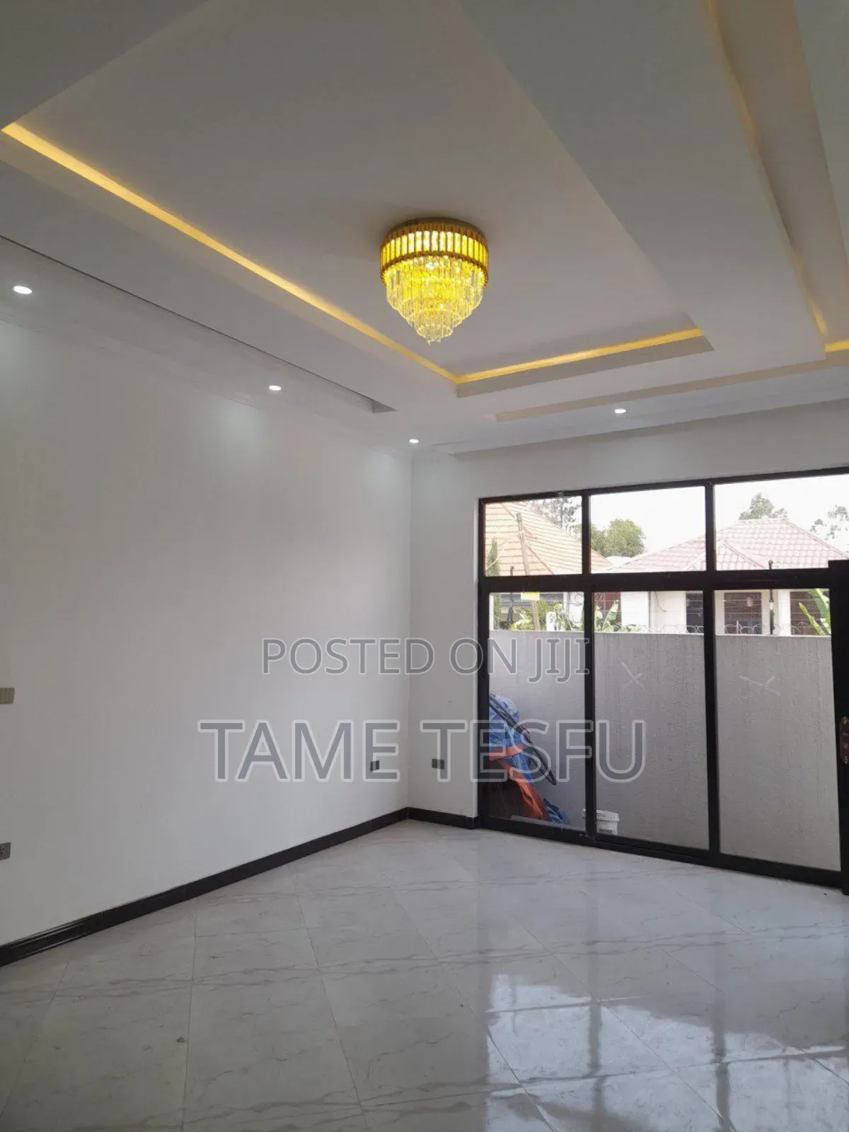 Furnished 3bdrm Villa in Tafoo 7Mill ባንክ ያለበት, Oromia-Finfinne for sale